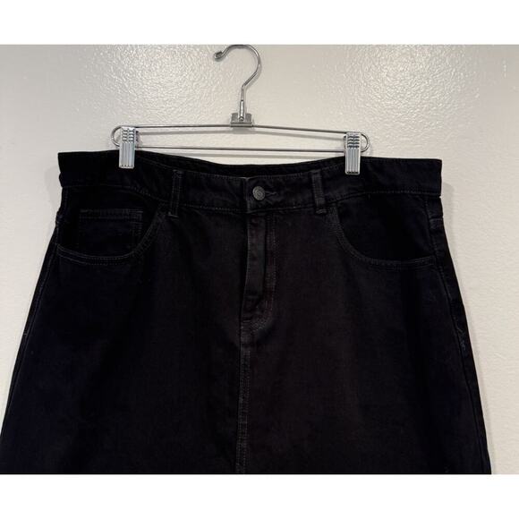 BDG Black Mandi Denim Maxi Skirt Women’s Size Large Urban Raw Hem Front Slit - Picture 3 of 9